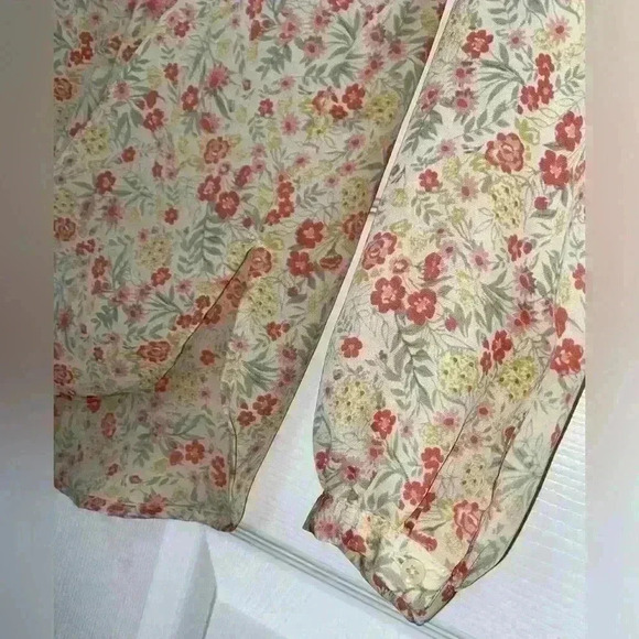 💜 Long Sleeve Lauren Conrad Lightweight Floral Print Blouse - Picture 5 of 8